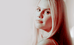 tumblr_o4siq0gXtp1uzf4quo1_250