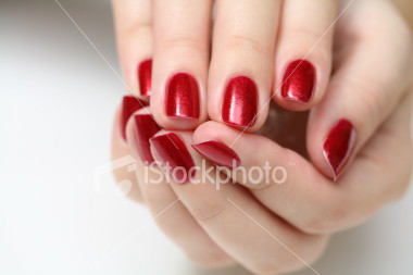istockphoto_2479274_red_nails