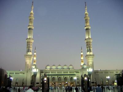 1024px-Medine
