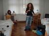 Ein Zimmer - so als Beispiel und hinten links sitzt Ursula - ebenso aus Polen