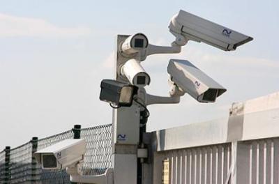 Wo immer du bist, ob so oder mit deinem Handy, über GSM-Netz, Funk, IP, Wi-Fi, Wlan, VDS, Bundestroyaner, Online-Durchsuchung, AUTOSAR, Drohnen, Satelliten, GPS, Web -Mini-spycams, Wanzen, Monitoring, Mikro-Nano-Implantate, Flughafen-Körper-(Hirn)-Scanner, Pass, ID, FA, GA, Cumulus, Supercard, Post- Bank- Kredit- und -Kr.-Kassen-Karte, Infostar, Isis, Kapo-Bupo-NDB-Fichen und dem netten Polizisten, Beamten, Pöstler oder erpressten Spitzel-Gangster-Nachbar von nebenan: WIR HABEN DICH, und du bist Teil unserer Mind Control ferngesteuerten, paralysierten und hypnotisierten Arbeiter- und Konsum-Sklavenherde-Bevölkerung!