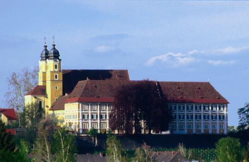 Schloss-20Stainz-20-C2-A9-20LMJ-20Lackner