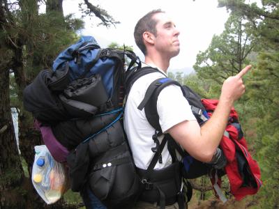 Wanderung mit vollem Gepäck