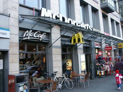 23-Schoenhauser-Allee-120