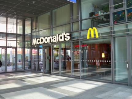 46-General-Pape-Strasse-1