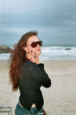 007_Gabriela