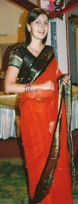 Sari-001