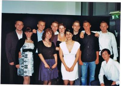v.l.n.r.: Herf, Steffi, Rene, Lotti, Tim, Jenna, Sissi, Lucas, Marian, Rohde, Roman