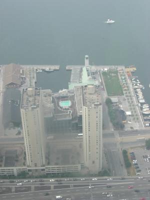 CNTower09