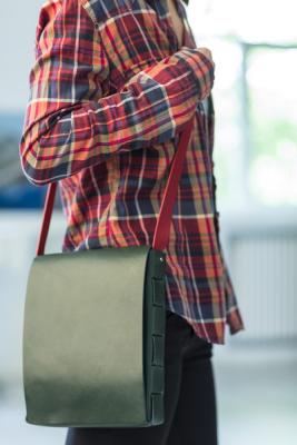 green_stitchless_bag_07_grande1