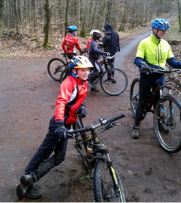 Koordination, Radfahren; Ausdauer; Gesundheitssport; Schüler Koordination, Radfahren; Ausdauer; Gesundheitssport; Schüler