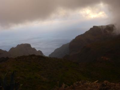 Weit unten im Tal liegt Masca
