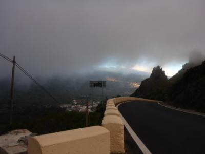 Blick zur anderen Seite:
<br />
Santiago del Teide
<br />
