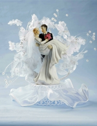 Brautpaar-fuer-Torte