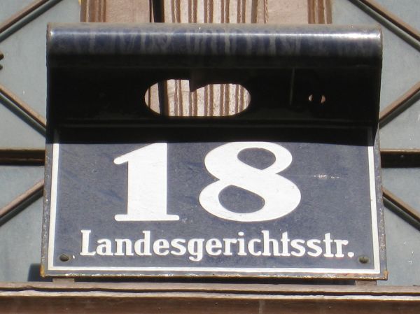 VargaLucie_Wien-Landesgerichtsstrasse18