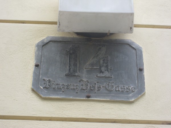 Wien13_VinzenzHessgasse14_Hobsbawm_1