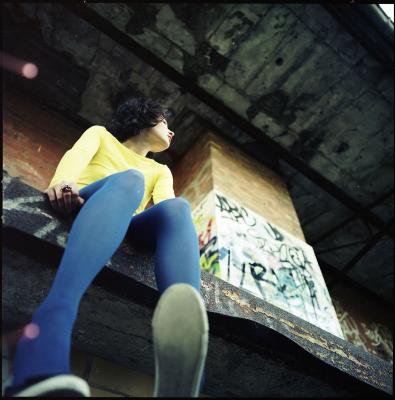 blaue-strumpfhose_foto-prokop-photocase-com