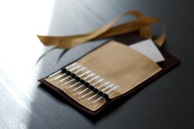 -Anna-Blume-2012-Taschenapotheke-braun-beige-3