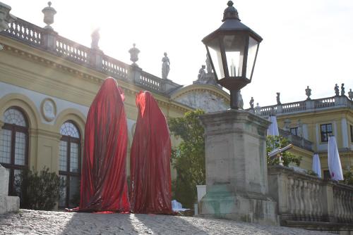 fine-contemporary-art-documenta-museum-sculpture-orangerie-time-guards-manfred-kielnhofer-kili