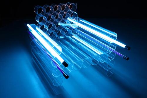 interlux-art-design-architecture-sedan-chair-manfred-kielnhofer-sculpture-illumination-light-contemporary-art