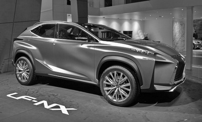 lexus-suvsw