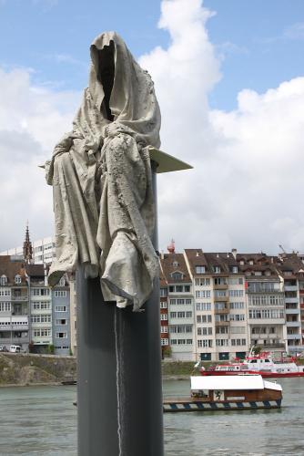 public-art-basel-show-art-parcours-timeguards-ferryman-manfred-kielnhofer-sculpture-klingental-faehre-vogel-gryff