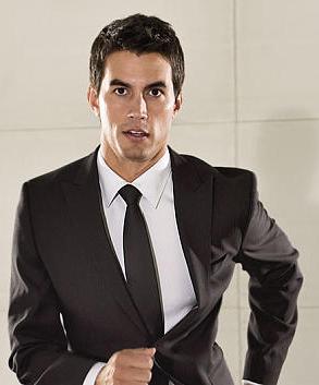 HG_Anzuege_Buehne_jpg_27430641