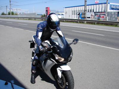 Fireblade-01