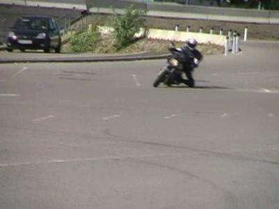 Knee-Down-08