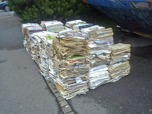 2006-08-05_altpapier