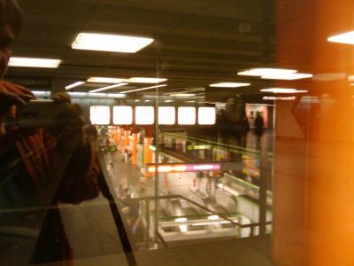 1988 schrieb das oesterreichische nachrichtenmagazin die story von den kindern am karlsplatz