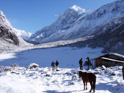 Morgens halb 10 in Thangsing