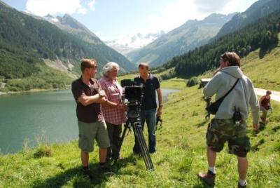 Die-Legende-von-Loch-Ness-Speichersee-Gerlos-kleiner-c-Cine-Tiro