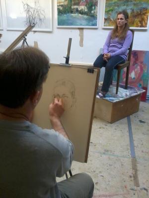 Gazmend-Freitag-mit-Modell