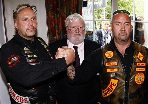 Lawyer_von_Fromberg_aa58