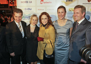 Nord-Sued-Dialog-im-Flughafen_ArtikelQuerKlein