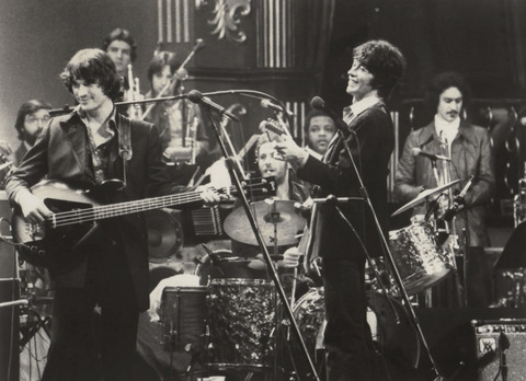 The-Band-Smiling-LW1