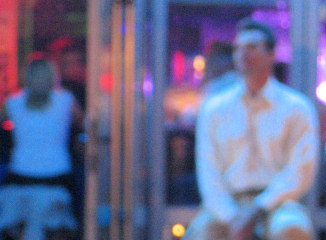 "Noldi" vor der Tiger-Bar, Kreta