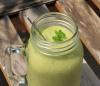 Avocado-Zuchini-Smoothie