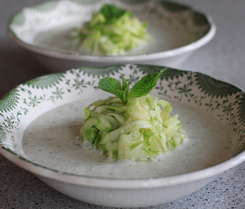 Joghurt-Zuchini-Suppe-kalt