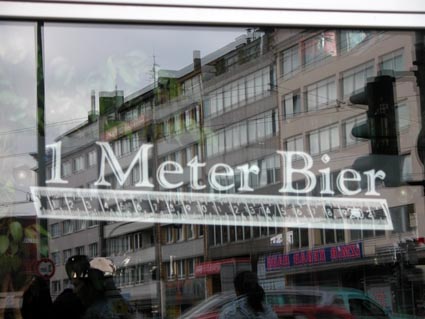 1-Meter-Bier