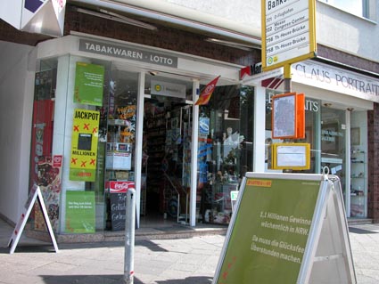 Buedchen-Haltestele-Bankstrasse