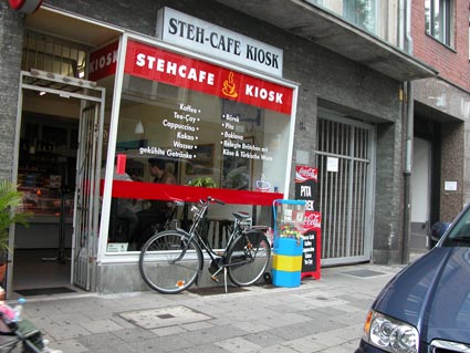 Buedchen-Klosterstrase-14