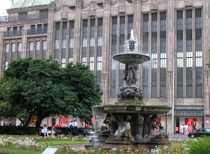 Corneliusplatz1