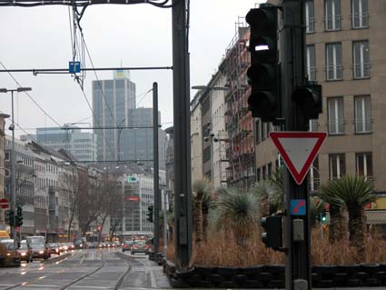 Graf-Adolf-Strasse1