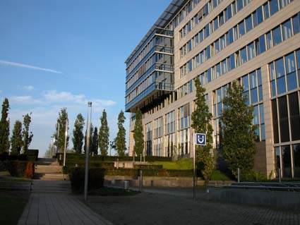 Handelszentrum2
