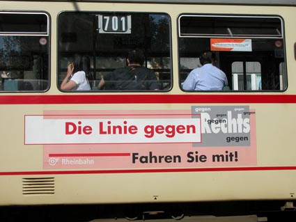 Linie-gegen-Rechts