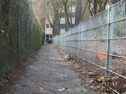 Namenloser-Weg