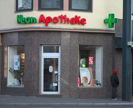 Neon-Apotheke