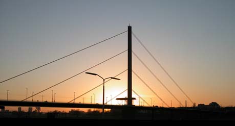 Oberkasseler-Bruecke2